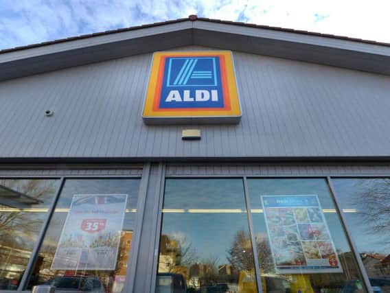 Aldi attracted 826,000 more shoppers than the same time last year