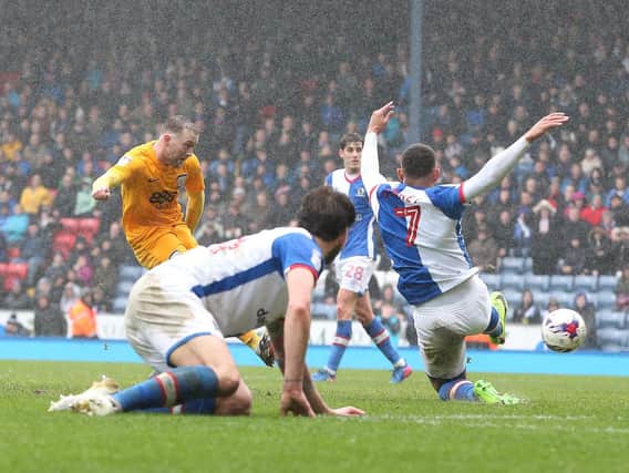 Aiden McGeady hits PNE's stoppage-time equaliser