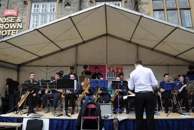 Jazz musicians entertained the crowds