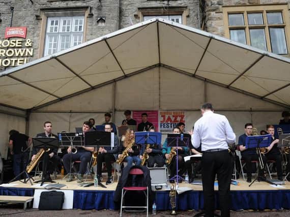 Jazz musicians entertained the crowds
