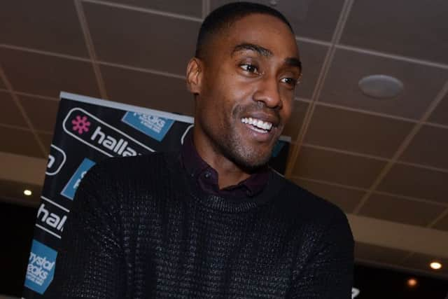 Simon Webbe.