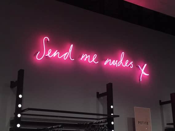 The petition gathered almost 9,000 signatures demanding that Missguided remove the sign
