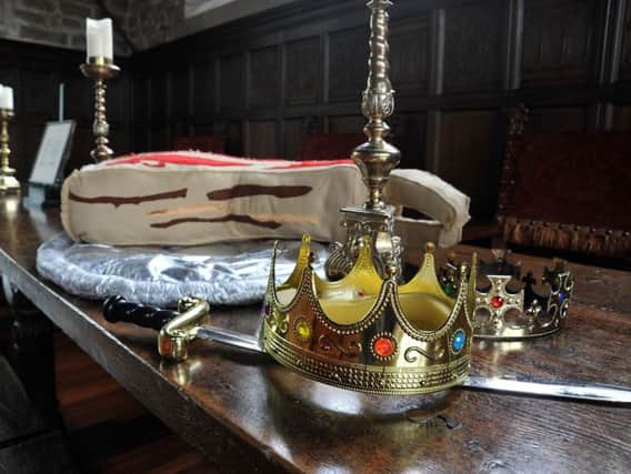 Table where King James knighted a joint of meat and the word sirloin was coined