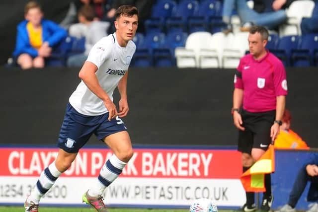 Josh Earl on the ball during his Preston debut against Reading.