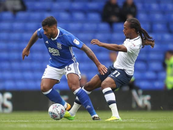 Daniel Johnson battles with David Davis.