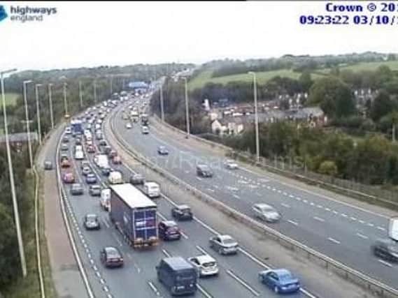 Drivers are experiencing heavy traffic on the M6 this morning