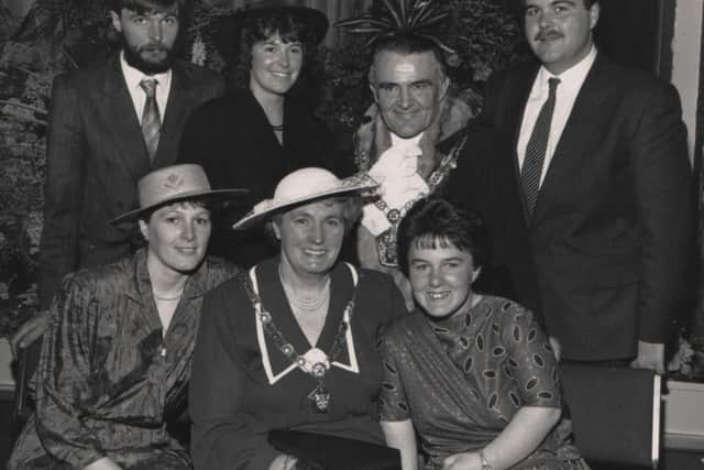 Bob Williamson with his wife Margaret and their family in 1988