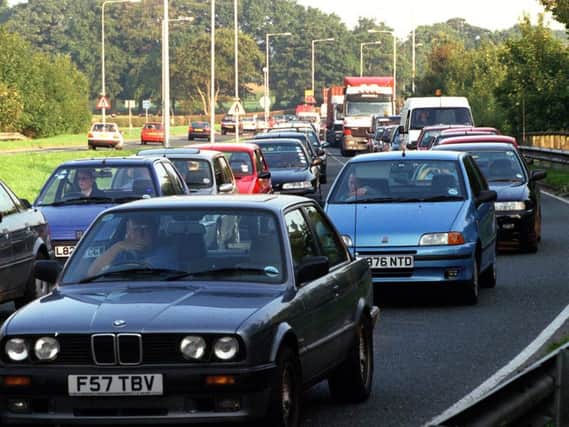 Traffic chaos on the A585