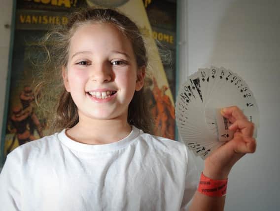 Issy Simpson dazzled at Blackpool Magic Convention