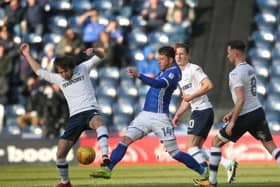 Ben Pearson battles with Joe Garner