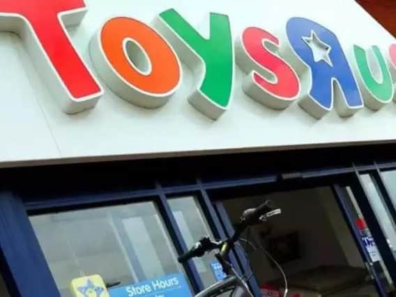 Retailer Toys R Us has fallen into administration, putting 3,200 jobs at risk.