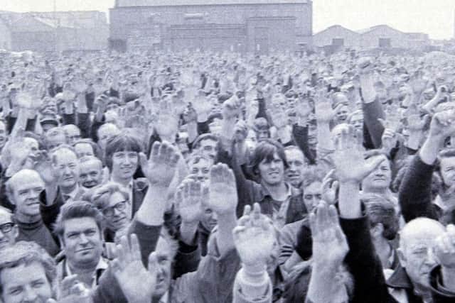 Workers mass vote in Leyland, 1972